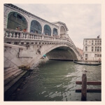 Die Rialtobrücke in Venezia, Italien.