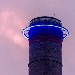 Ein blauer Ring auf einem Schornstein bei LaPaDu.