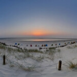 Foto – Sanddünen bei Sonnenuntergang auf Langeoog von Julia Schmidt.